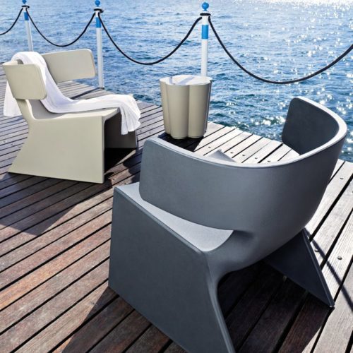 Meg outdoor